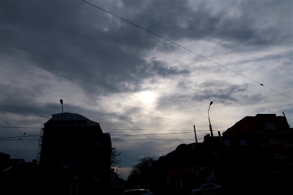 clouds_nori_contrail2023_0218_153123