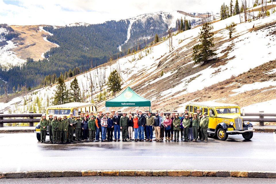 Tower-Roosevelt to Chittenden Road ribbon-cutting: group photo