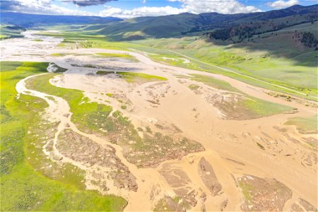 Yellowstone flood event 2022: swollen Lamar River and Lamar Valley (2) photo