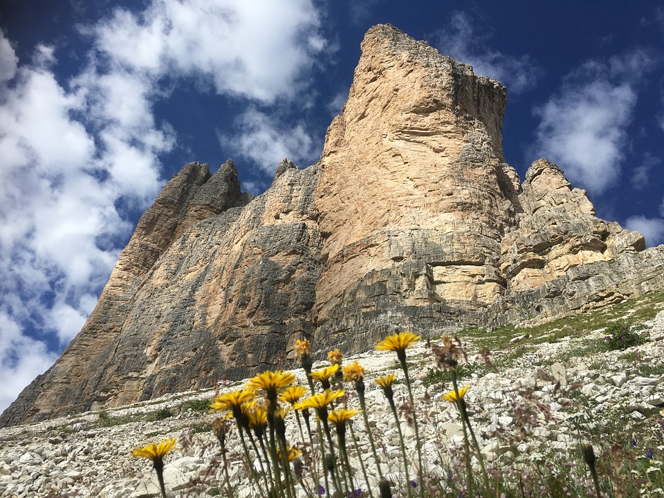 Baita in sudtirol,dolomiti,Italia photo