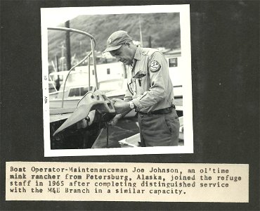 (1966) Maintenance & Captain Johnson photo