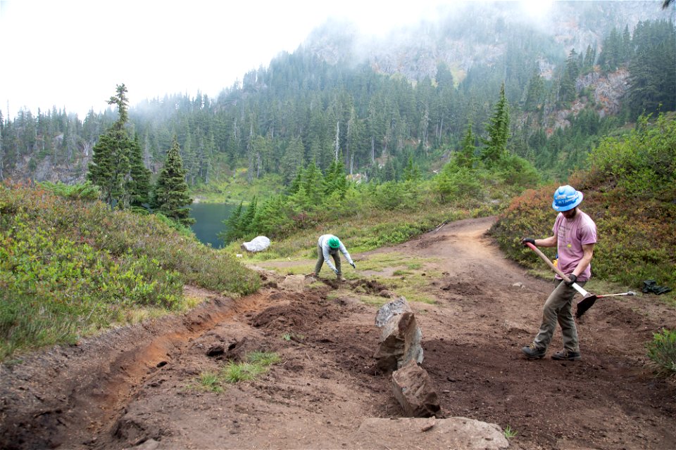 WTA-Chain of Lakes Tr-Heather Meadows-Mount Baker-20