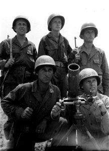 SC 335371 - Five East Massachusetts boys set up an 81mm mortar. photo