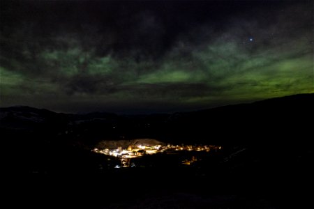 Northern Lights April 23, 2023: Green clouds over Fort Yellowstone photo