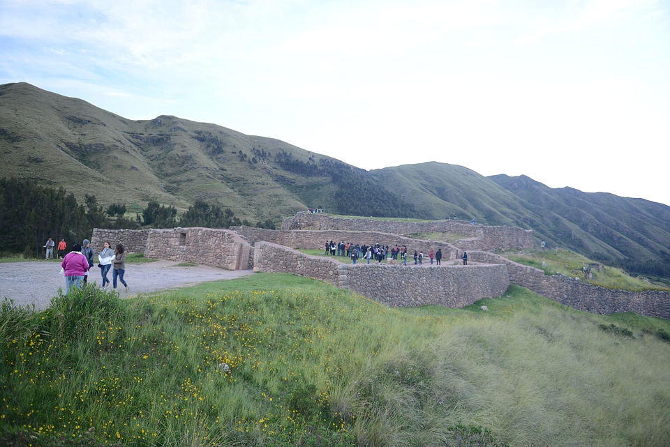 Inca ruins of Pukapukara near Cuzco, Peru