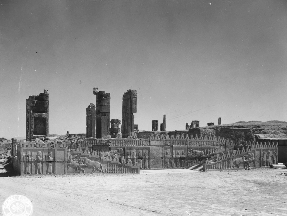SC 337335 - Persepolis. Portico of Xerxes. Northern side and main entrance, showing main stairway leading onto the portico.
