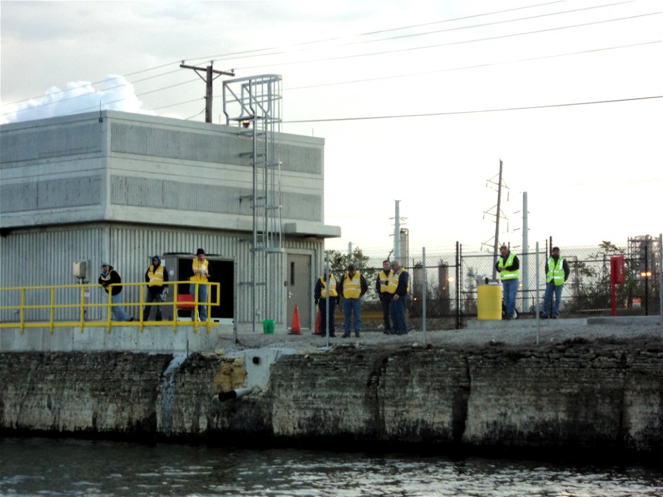 Electric Barrier Fish Clearing photo