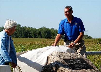 Lois & Tom Unveiling photo