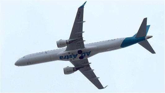 Embraer E195LR I-ADJS Air Dolomiti from Turin (7800 ft.)