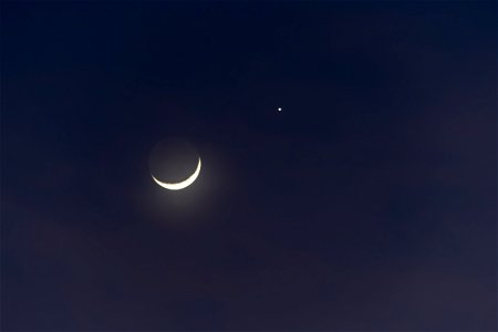 Jupiter and the Crescent Moon on 2-22-23 photo