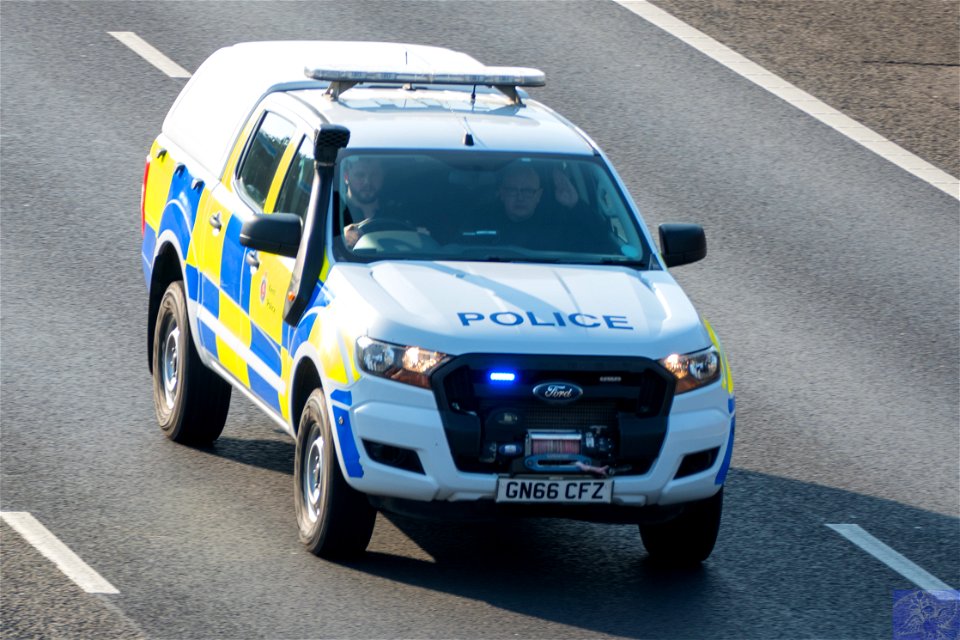 GN66CFZ KENT POLICE M20
