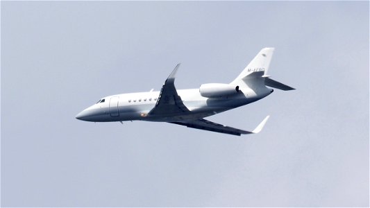 Dassault Falcon 2000LX M-AERO from Farnborough (4100 ft.)