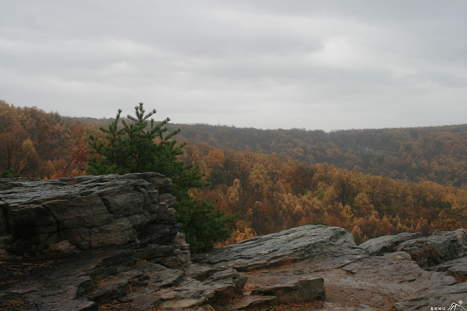 Raven Rocks Hike Appalachian Trail