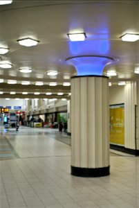 Large uplighter at Leeds Station, looking towards the North Concourse photo