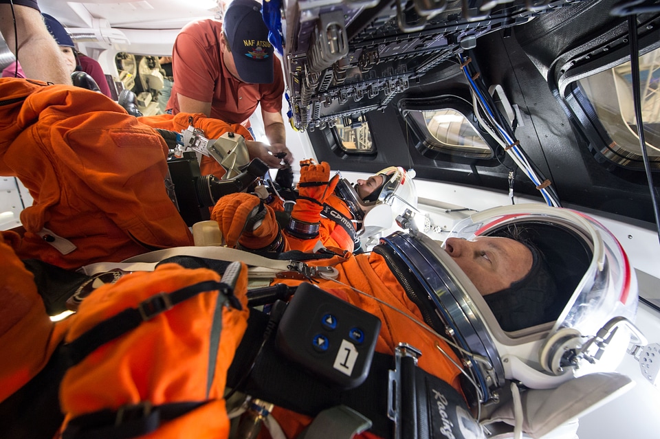 Orion Spacecraft Suited Crew