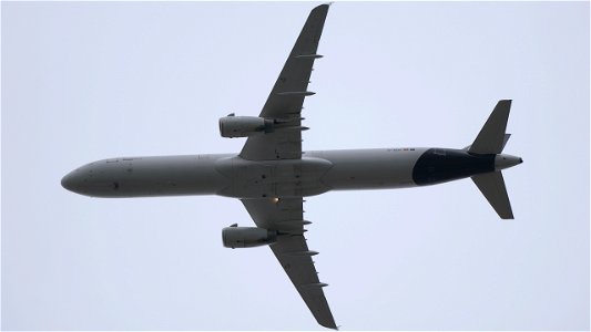 Airbus A321-231 D-AIDH Lufthansa from Palma de Mallorca (6400 ft.)