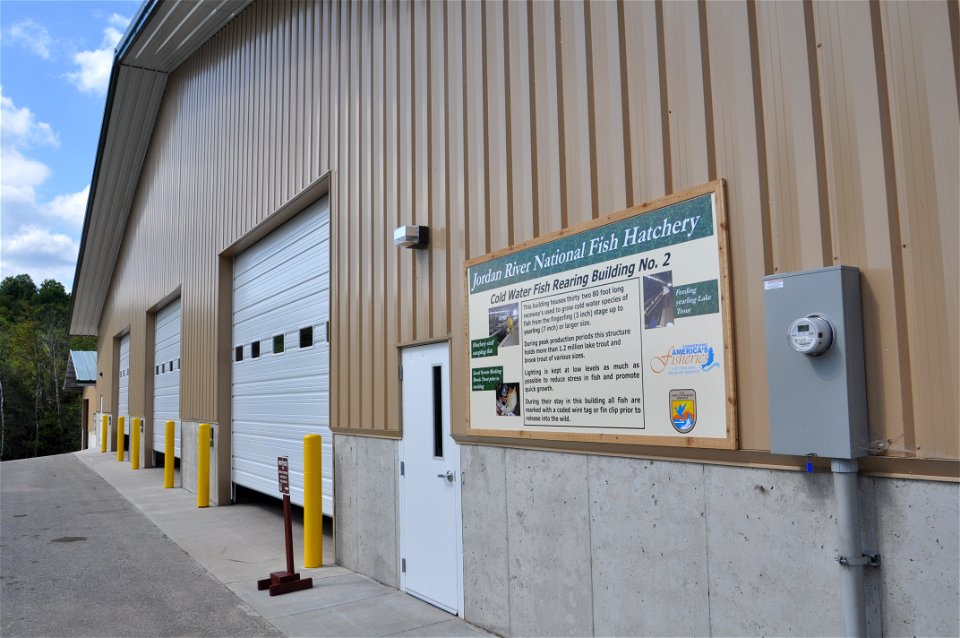 Rearing building number 2. USFWS Photo.