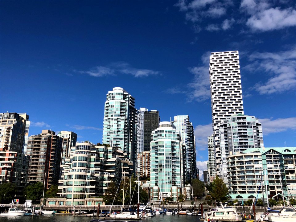 Here Urban Sprawl Goes Tall