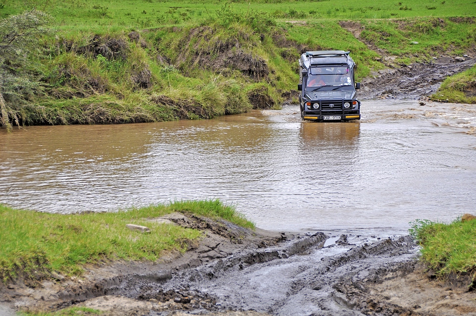 River crossing Jeep