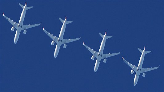 Airbus A220-300 (Bombardier CSeries CS300) HB-JCB Swiss - Zurich to Prague (31000 ft.)