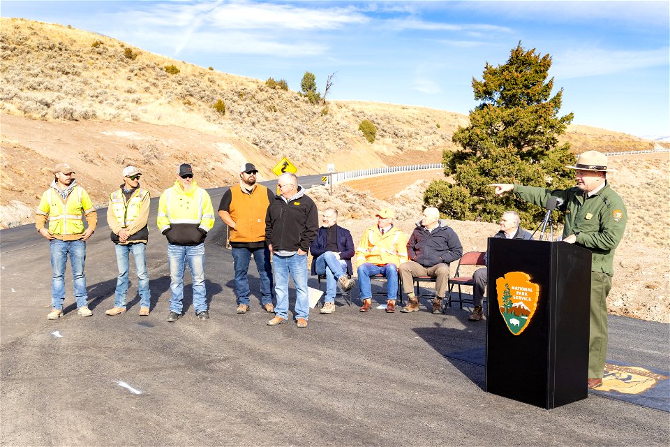 Yellowstone Flood Recovery Event: Cam Sholly recognizes HK Contractors and RockSol Consulting Group