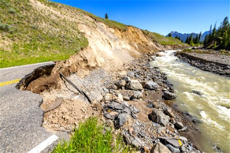Yellowstone flood event 2022: Northeast Entrance Road washout near Trout Lake Trailhead (5)