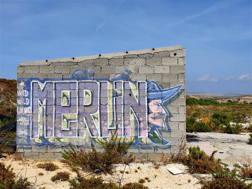 Merlin graffiti Limnos