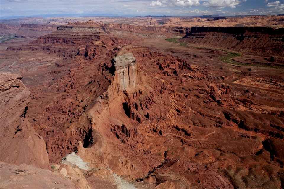 Red rock of Canyon Rims
