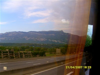 200704_0268