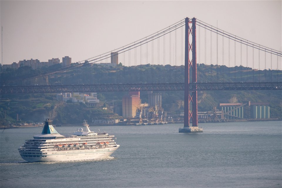 Ocean Cruise