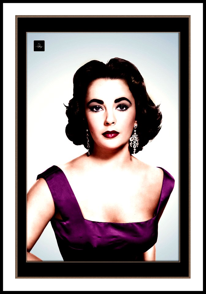 Elizabeth Taylor photo