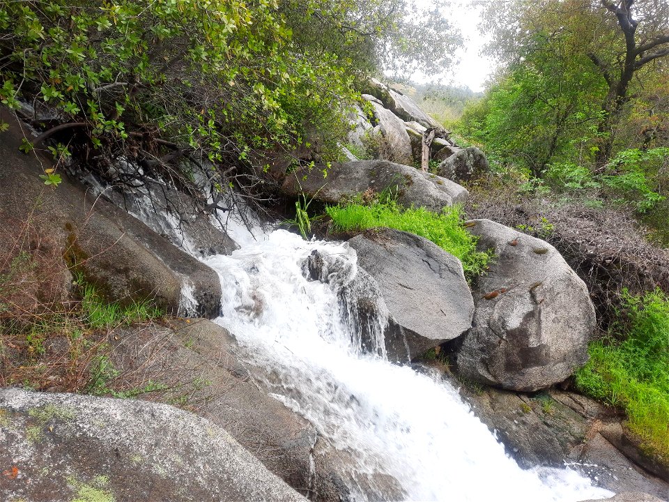 Waterfall at the San Joaquin River Gorge - Free photos on creazilla.com