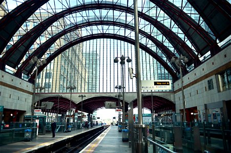 Canary Wharf station