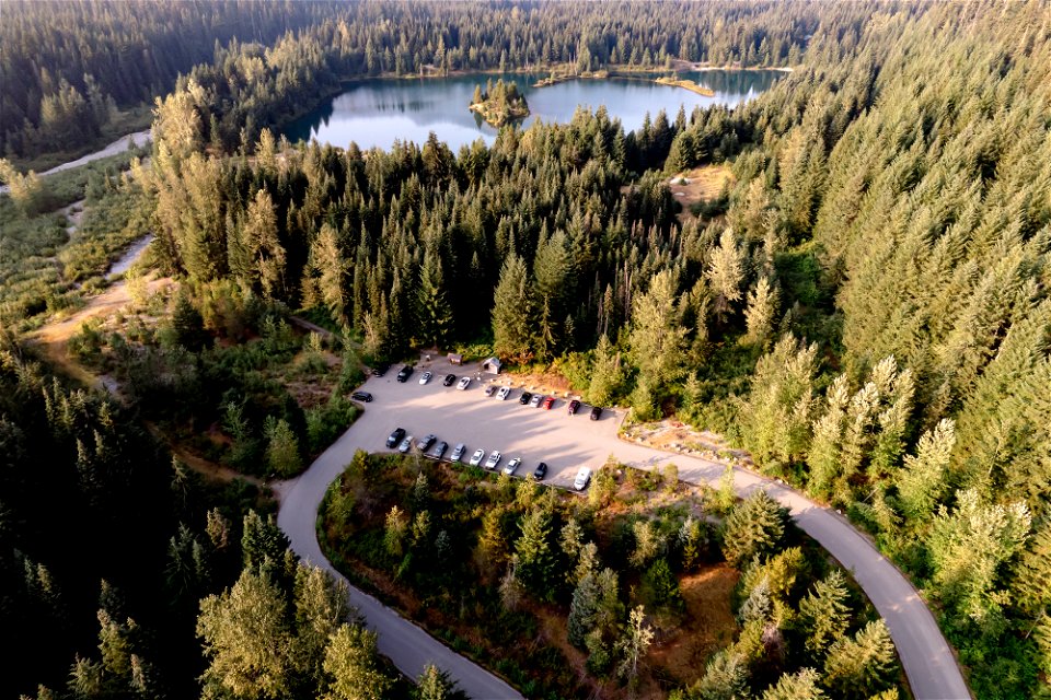 Gold Creek Pond and Valley-before-Snoqualmie Pass-13