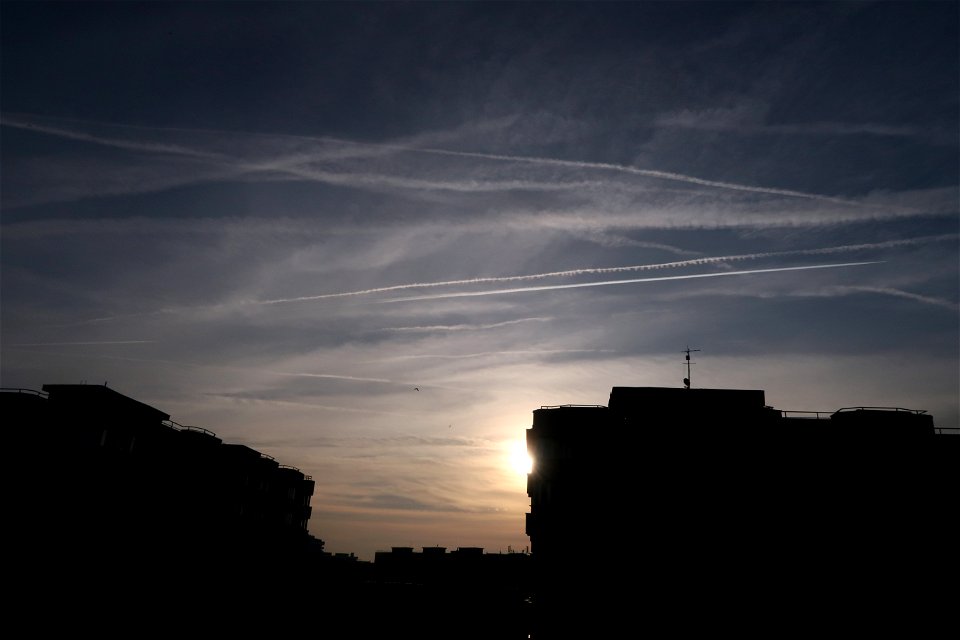 sunset_apus_日落-2022_1220_164440