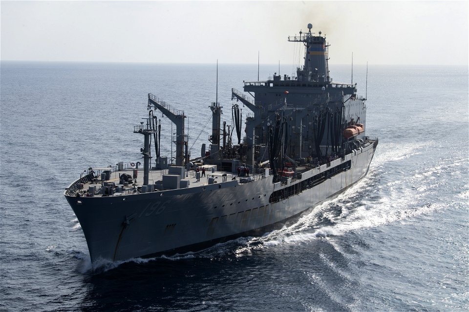 211105-N-LK647-0019