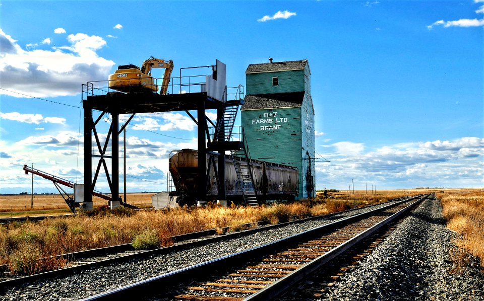 Elevator Brant Alberta. photo