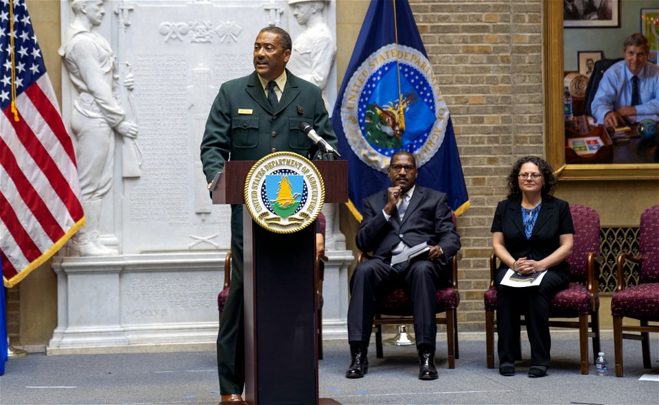 20221024-SESCeremony-WashingtonDC004