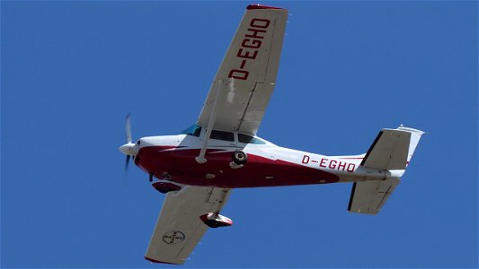 Cessna 182P Skylane D-EGHO LSC Bayer Leverkusen - Zell am See to Giebelstadt (3200 ft.)