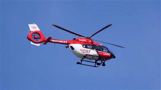 Airbus Helicopters H145 D-HDRF DRF Luftrettung (2900 ft.)
