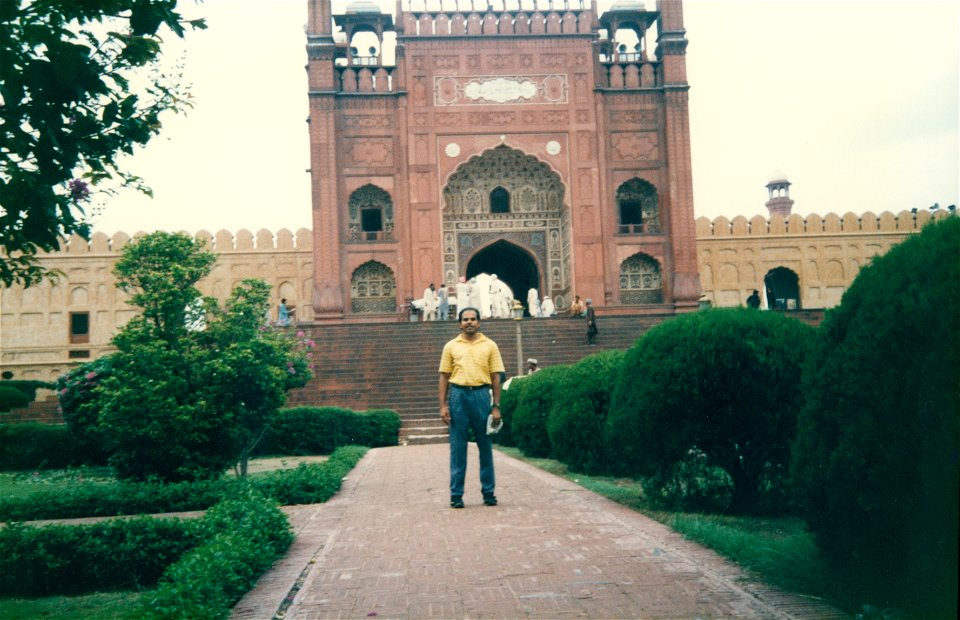 Jay Transits Thru Pakistan