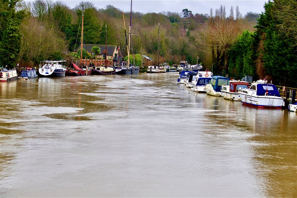 Fast flowing water River Medway