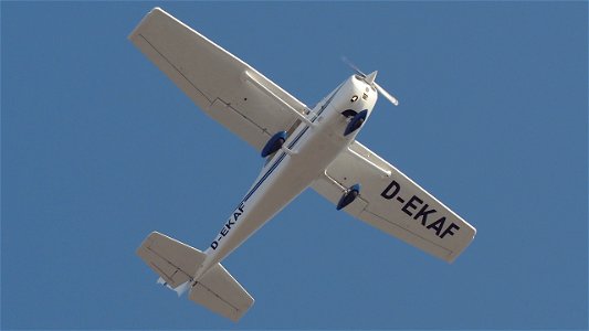 Reims-Cessna F172M Skyhawk D-EKAF - Wels to Mengen/Hohentengen (4200 ft.)