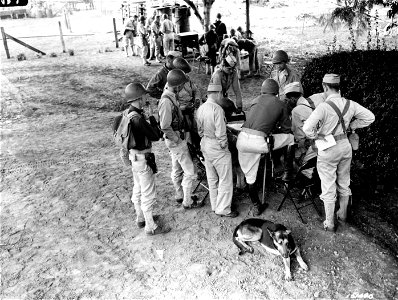 SC 151490 - Temporary CP of the 34th Inf. during maneuvers. Hawaii. photo