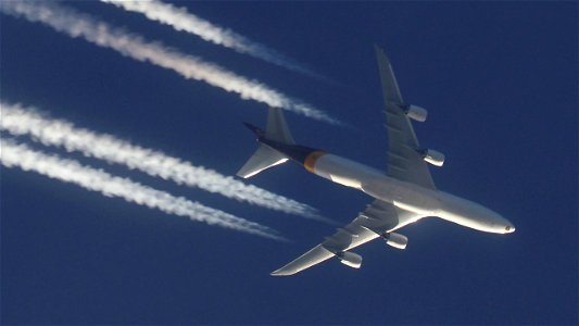 Boeing 747-8F N633UP United Parcel Service (UPS) - Delhi to Cologne (33100 ft.)