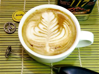 latte_art_20211101_080412 photo