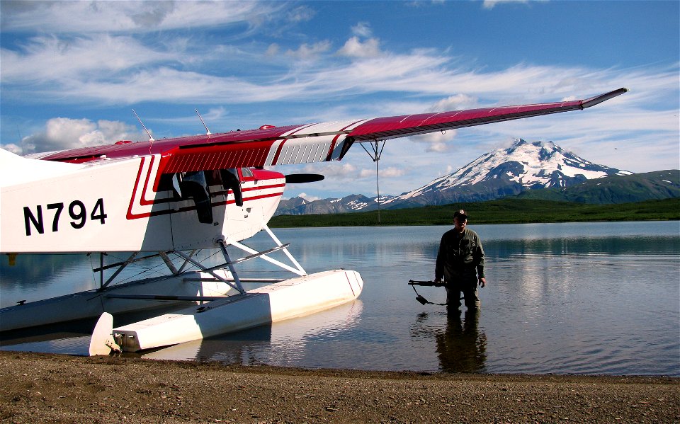 Pete Finley and plane on Mother Goose Lake