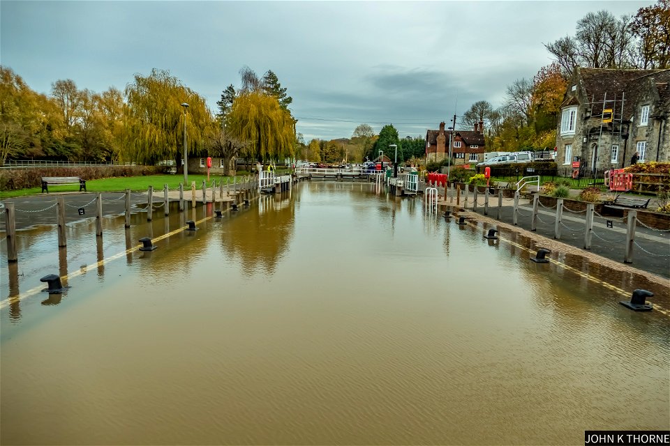 Allington Lock River Medway Flood