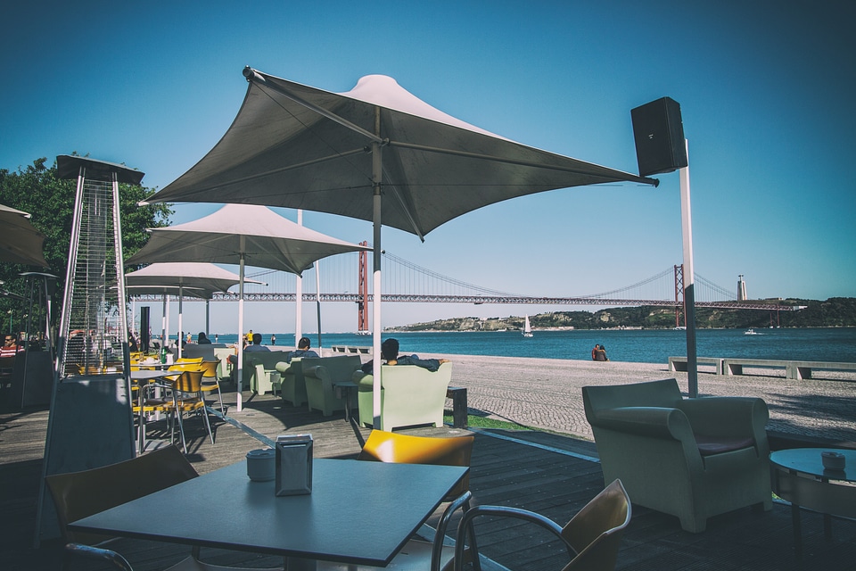 Coastal Dining, Lisbon