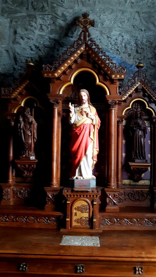 Eglise d'Apchon. Cantal
